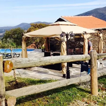 Casa Rustica Com Piscina, By Iziboo Kings * Castelo de Paiva